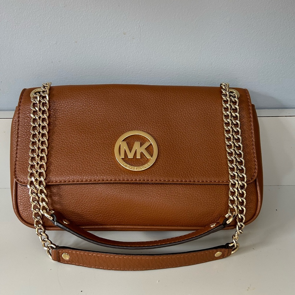 Like New Michael Korda Bag